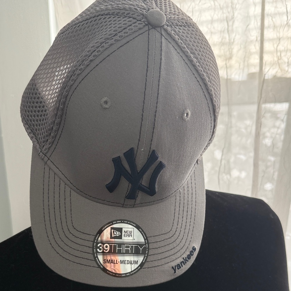 New Era Gray Yankees 39THIRTY Cap